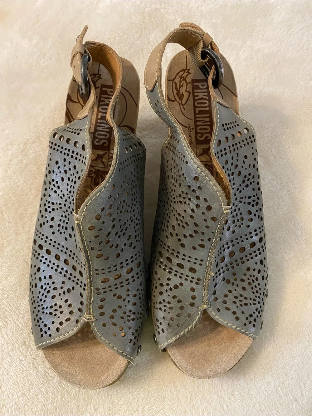 Pikolinos Benissa Gray Leather Perforated Wedge Sandals Size 40